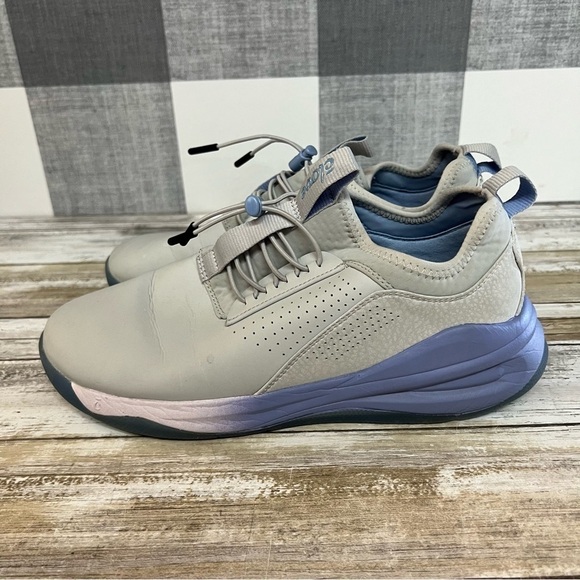 Clove Classic Nursing Medical Sneakers in Grey Matter - Picture 6 of 14